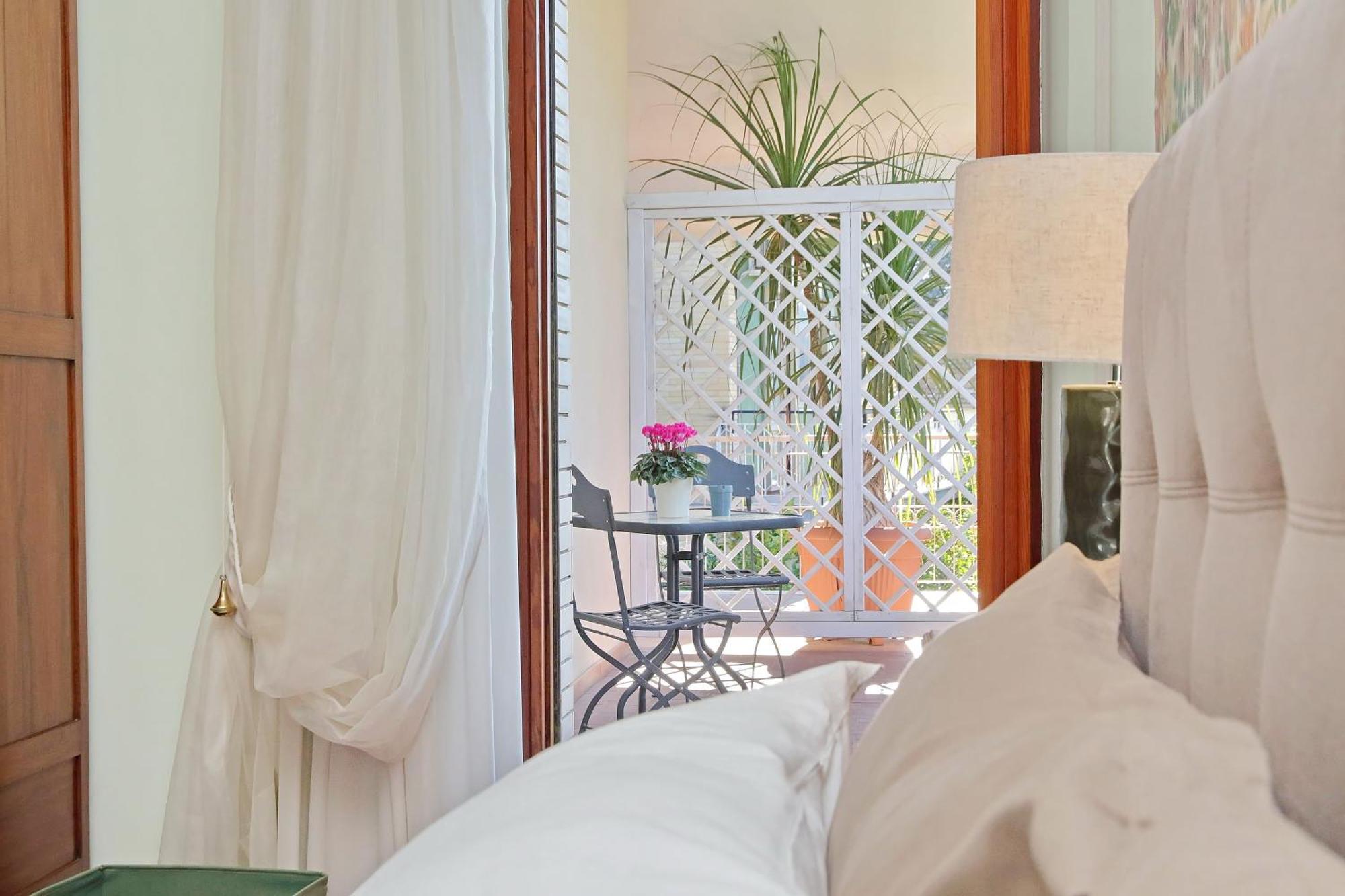 Villa Gisi Guest House Fiumicino Exterior photo