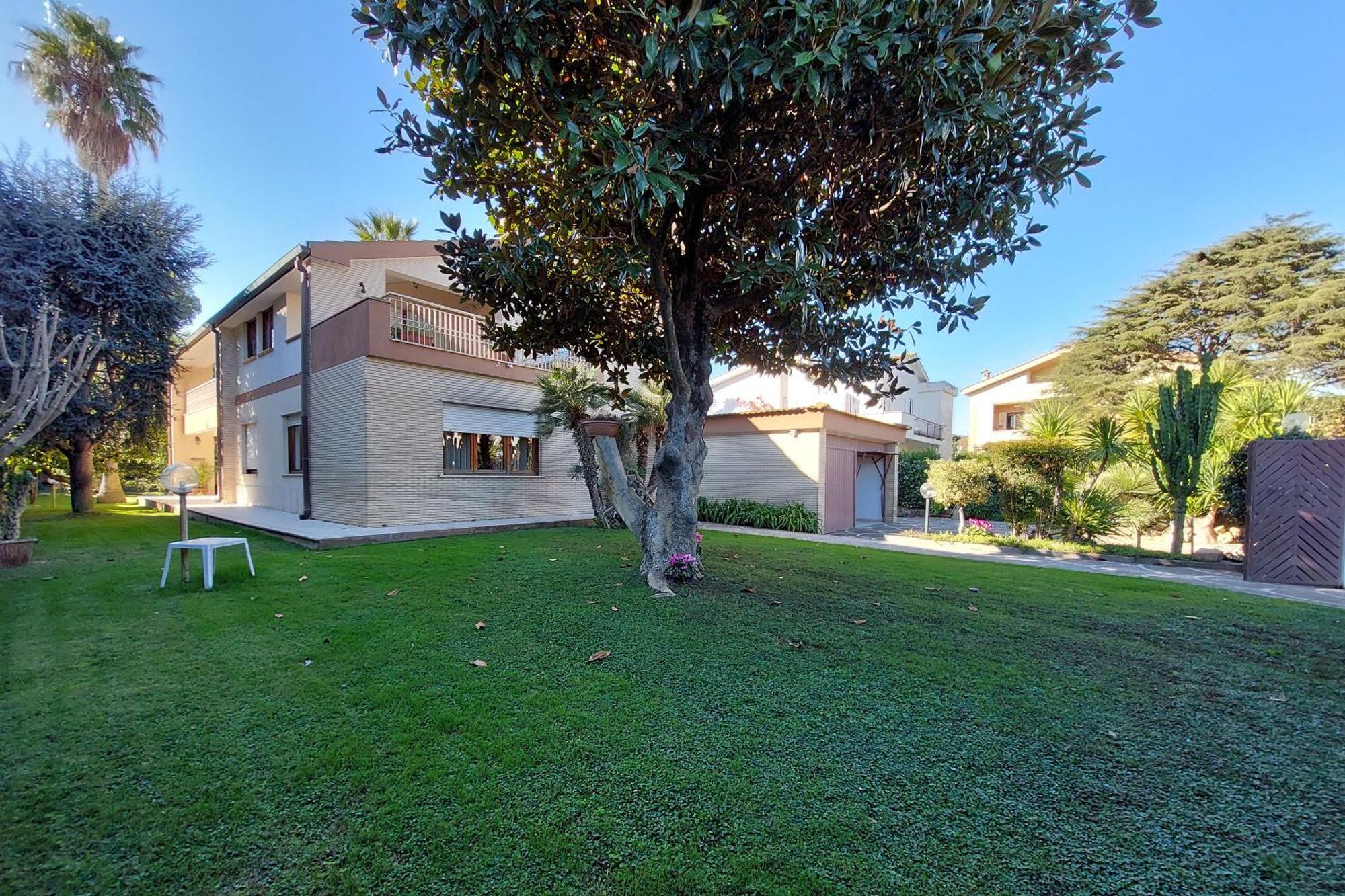 Villa Gisi Guest House Fiumicino Exterior photo